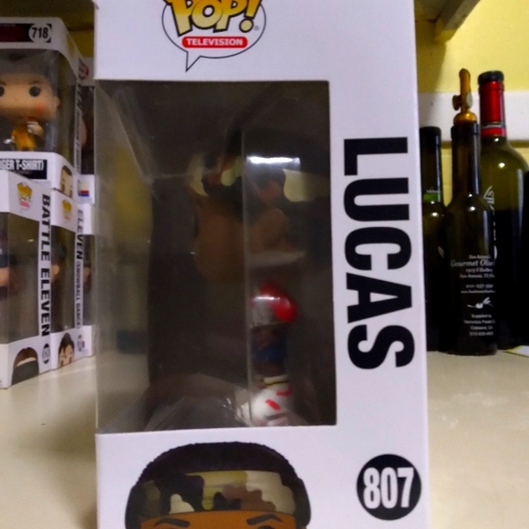 Stranger things Lucas Funko pop - Picture 2 of 5